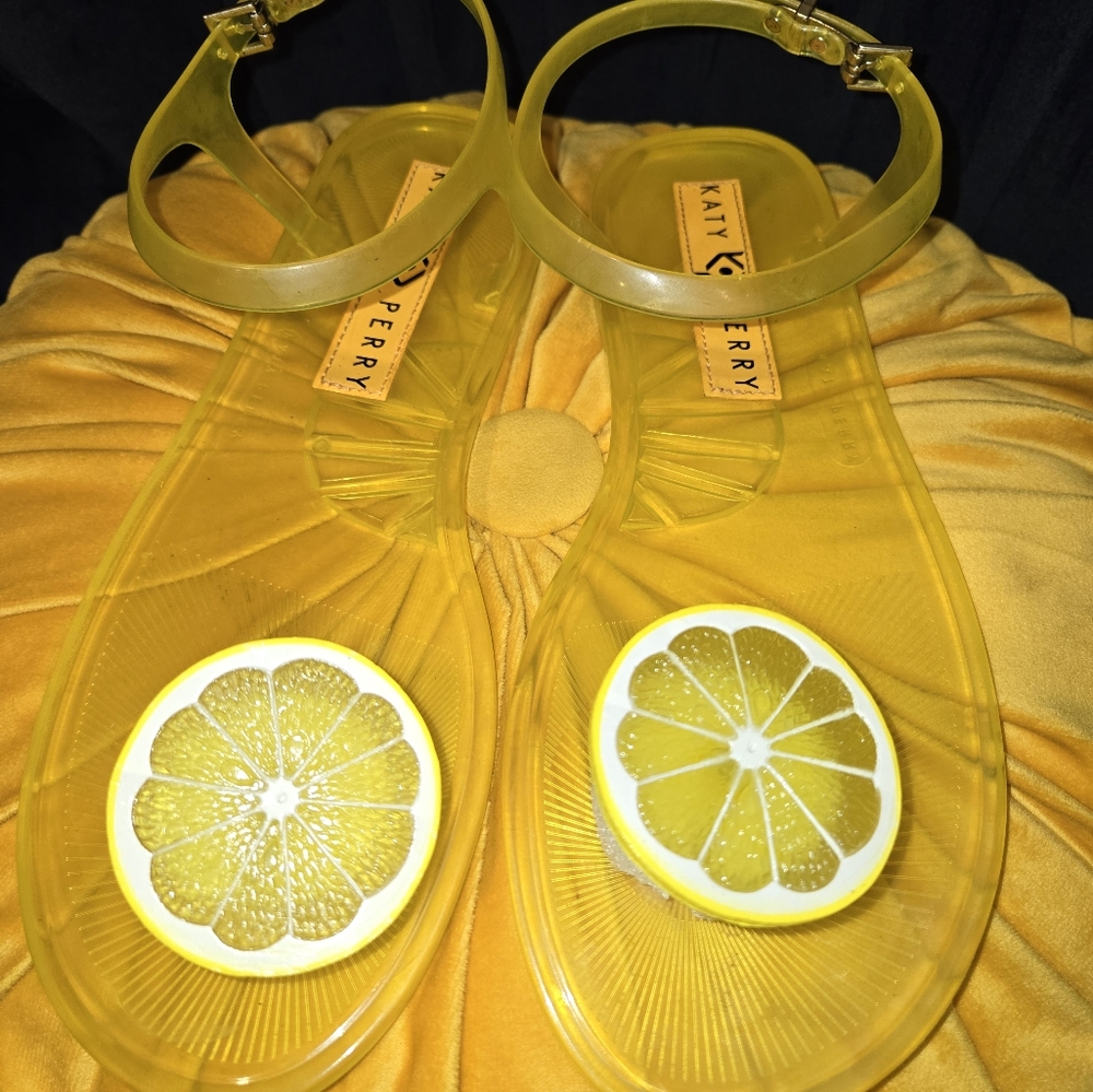 "RARE" KATY PERRY - THE GELI